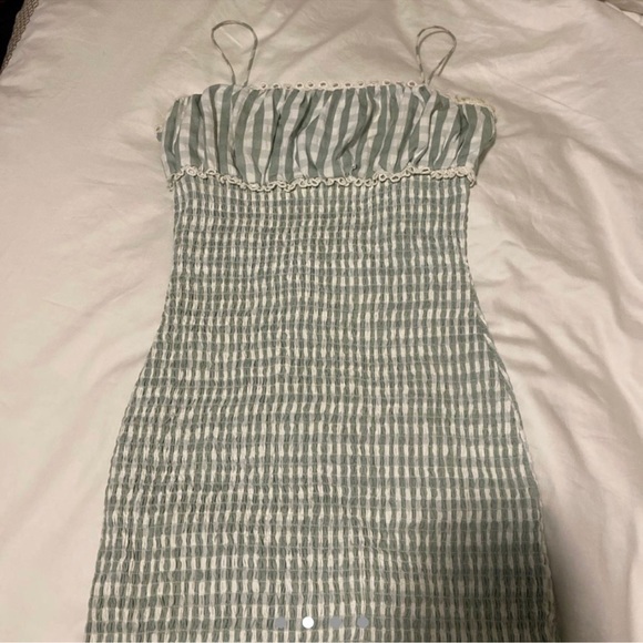 Lovers + Friends smocked gingham, Mini Dress - Picture 6 of 8